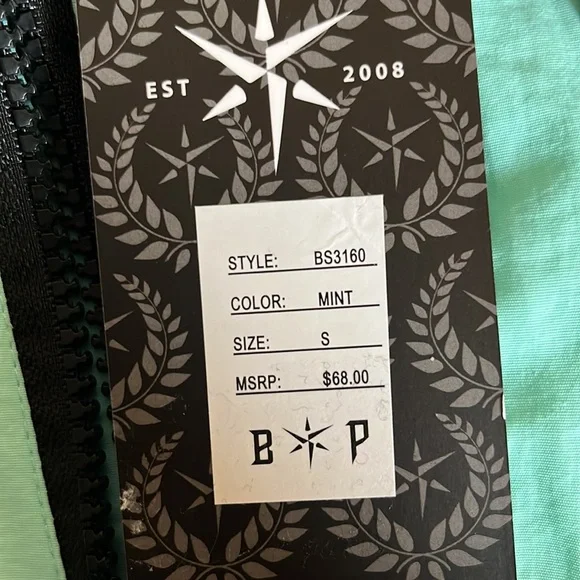 Black Pike Mesh Cargo Shorts - Picture 3 of 3